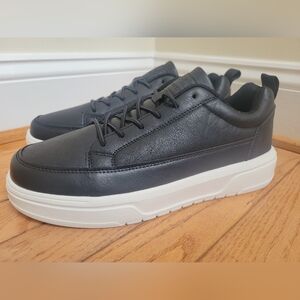 Men's Lightweight Casual Non-Slip US 10 Black/White Low Top Sneaker